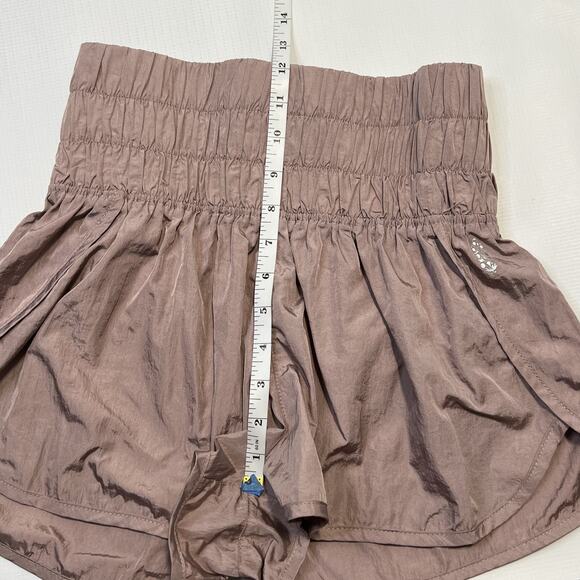 Free People Movement Shorts Womens Medium The Way Home High Rise Smocked Waist - Picture 5 of 12